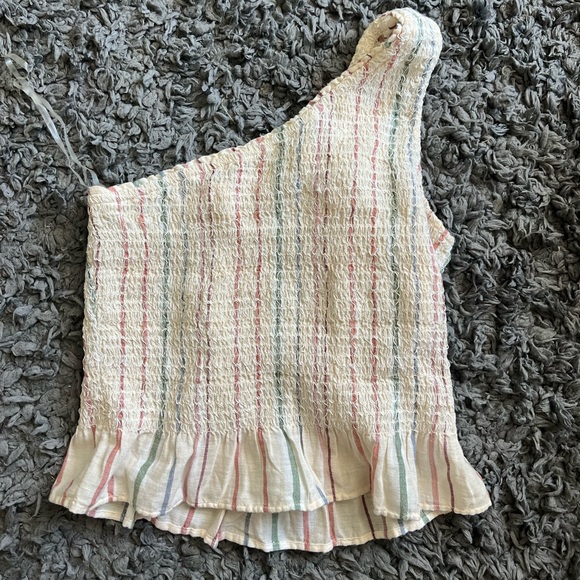 American Eagle Outfitters Tops - AE One shoulder top